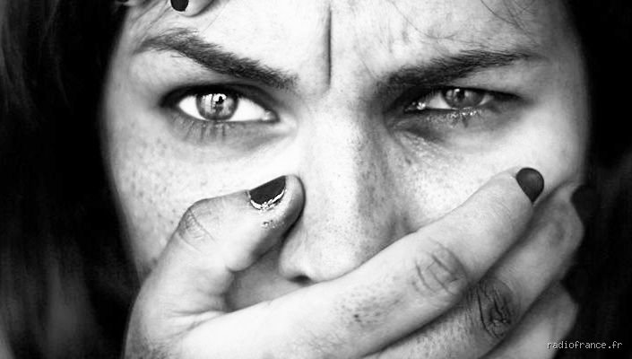 Comment ne plus ressentir la douleur physique ?