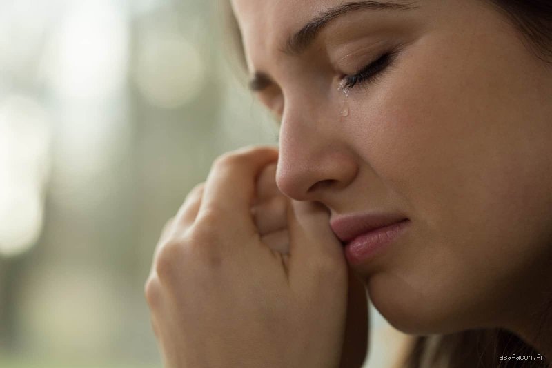 Comment savoir si une personne a pleuré ?