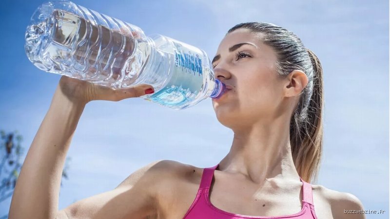 Boire de l'Eau : Le Secret Minceur Révélé... ou Simple Mythe ?