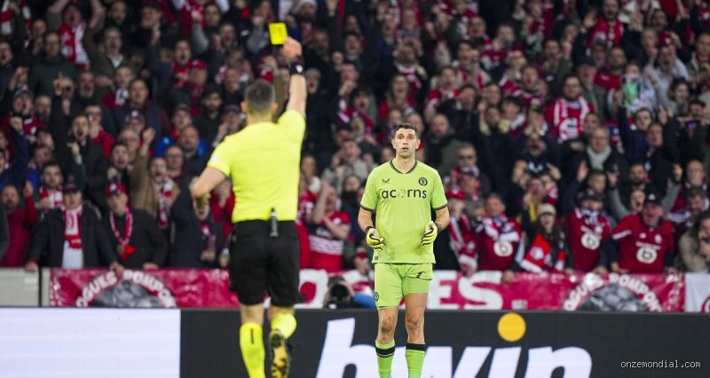 Pourquoi Martinez n'a pas été expulsé ?