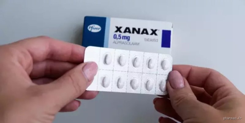 Quand les médecins prescrivent-ils du Xanax ? Comprendre les protocoles de prescription de cette benzodiazépine en 2026
