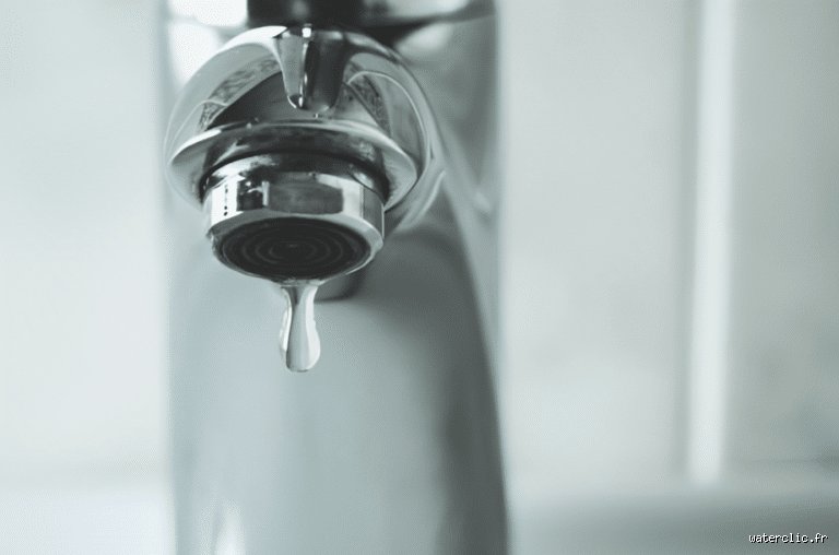Pourquoi l'eau est blanche ?