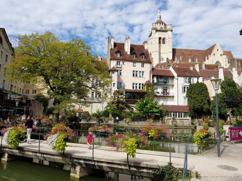C'est quoi Dole ? Une ville pleine de charme à découvrir