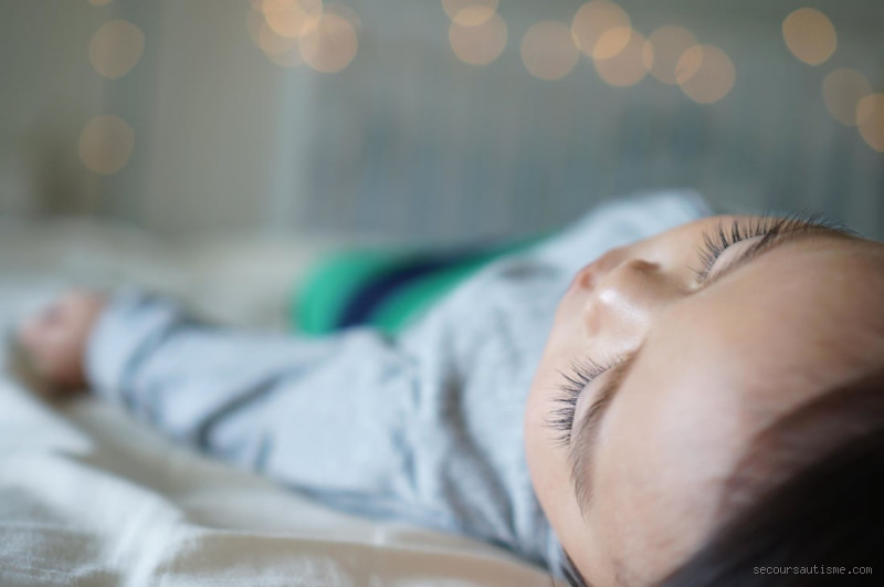 Est-ce qu'un autiste dort beaucoup ? La vérité derrière le sommeil des personnes autistes