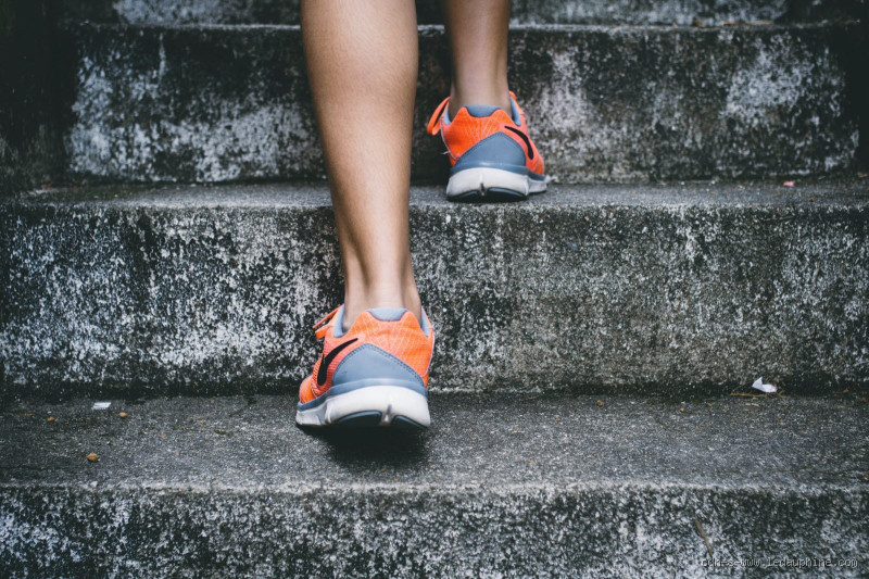 Pourquoi ne faut-il pas faire du sport avant de dormir ? Découvrez les raisons !