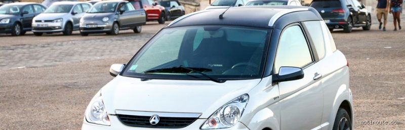 Est-ce que avec le permis AM je peux conduire une voiture sans permis ?