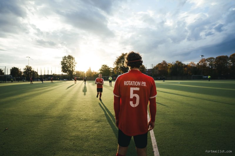 Pourquoi les joueurs de football portent-ils un numéro ?
