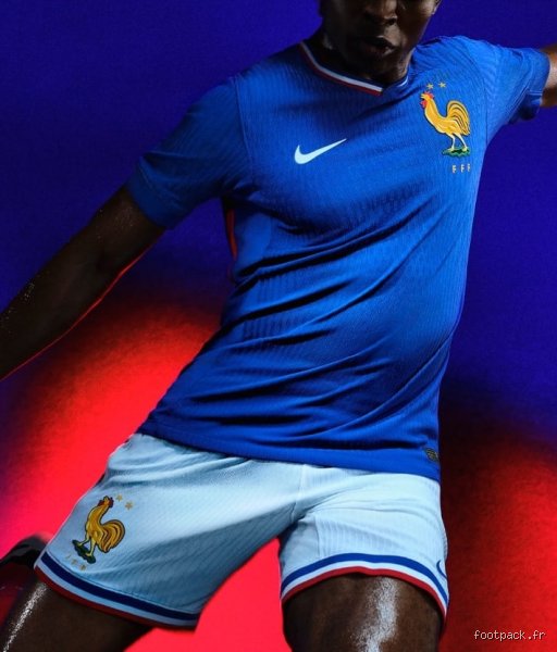 Quand va sortir le nouveau maillot de la France ?