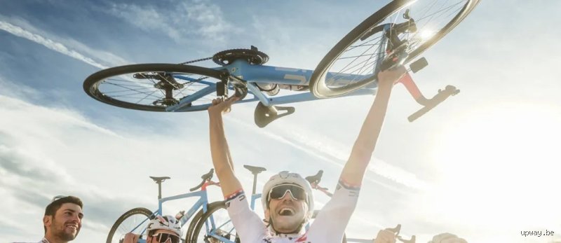 Quel est le poids d'un vélo de compétition ?