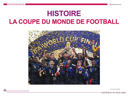 Qui a construit la Coupe du monde ?