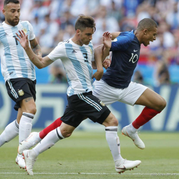 Qui court aussi vite que Mbappé ? Des rivaux inattendus sur la ligne