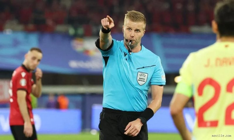 Qui désigne les arbitres dans les compétitions sportives