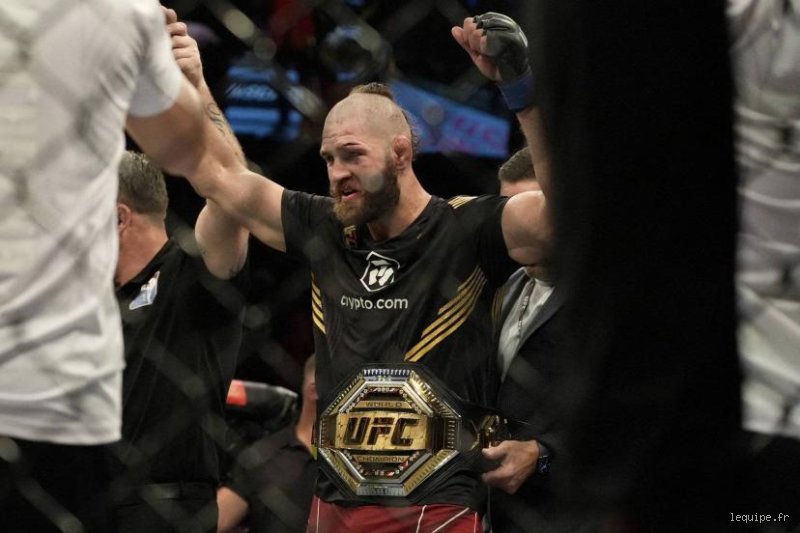 Qui est le nouveau champion UFC ?