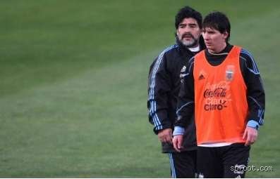 Qui est plus fort que Maradona ?