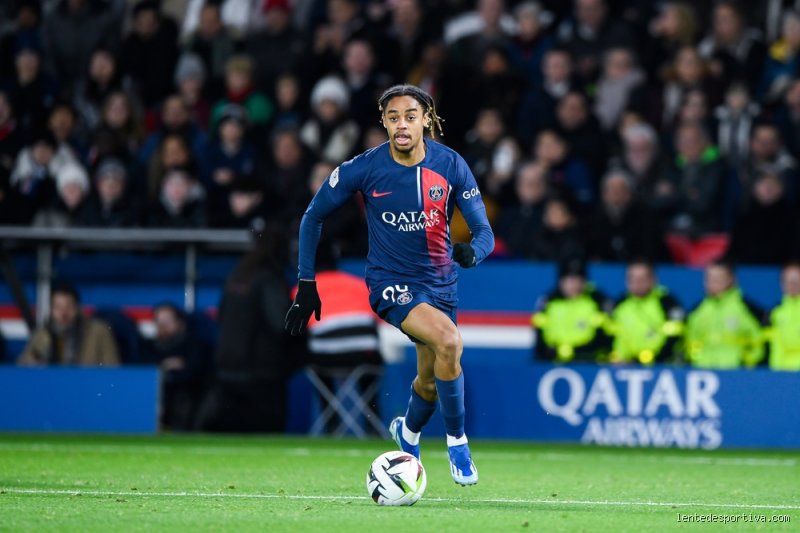 Qui gagne le plus au football ? Les salaires des stars décryptés