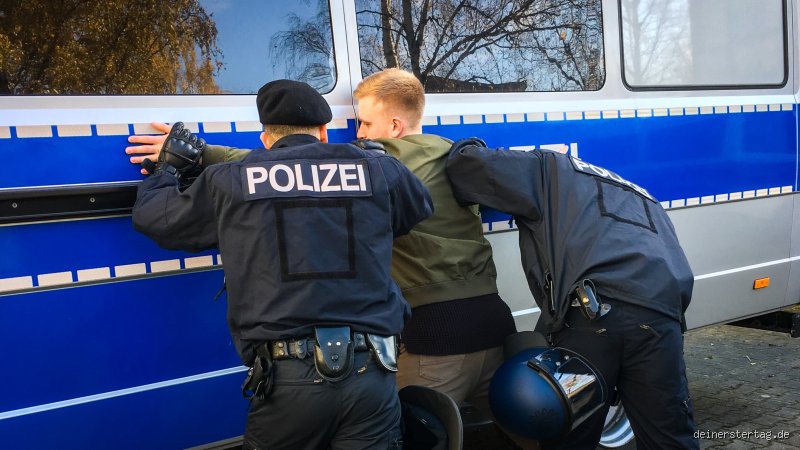 Kann ein Polizist alleine was machen? Die Wahrheit hinter dem Einzelkämpfer-Image
