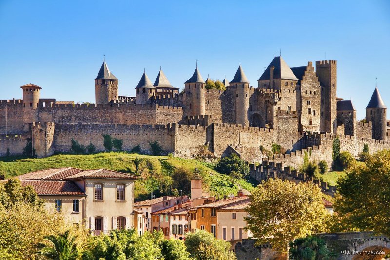 Wie alt ist Carcassonne wirklich? Die faszinierende Zeitreise durch die Festung
