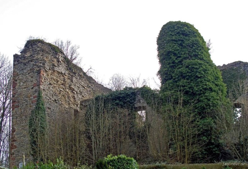 Wie nennt man eine verfallene Burg? Die faszinierenden Antworten hinter dem Begriff 'Ruine'