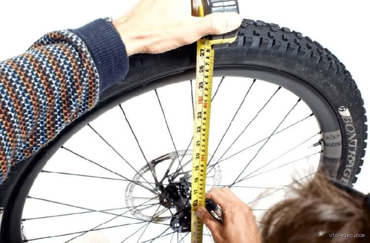 Comment savoir si un vélo fait 26 pouces ? Je vous éclaire sur ces roues mythiques !