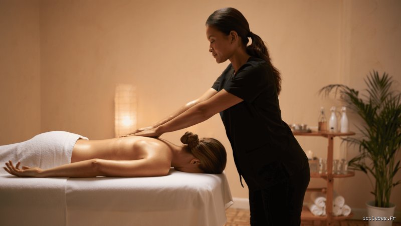 Faut-il enlever tous ses vêtements pour un massage complet du corps : le guide ultime pour ne plus jamais hésiter