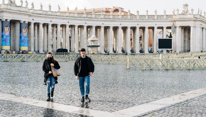 Peut-on vraiment porter un jean pour visiter le Vatican sans se faire refouler ?