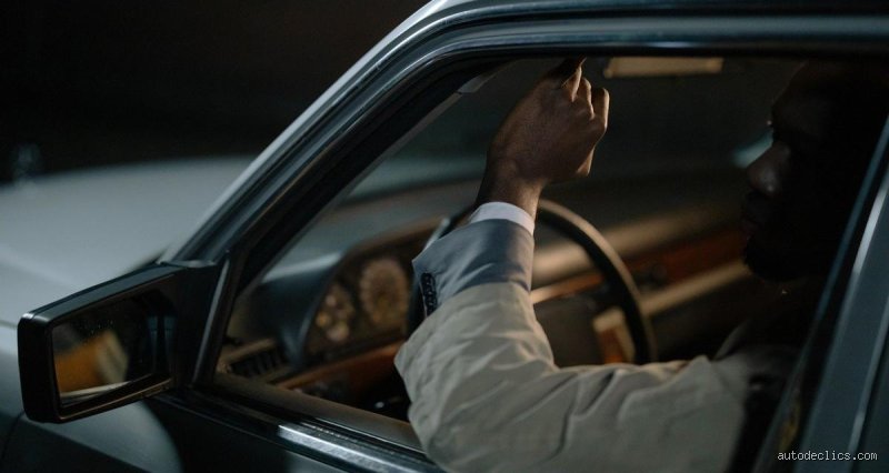 Quelle est la voiture préférée des hommes infidèles ? Enquête exclusive sur la psychologie automobile de l'adultère discret