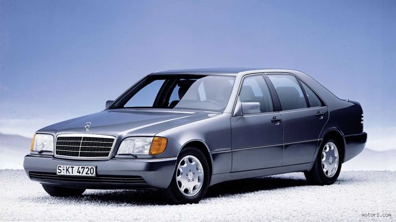 Quelle voiture a un V18 ? La vérité sur ce moteur fantasmé
