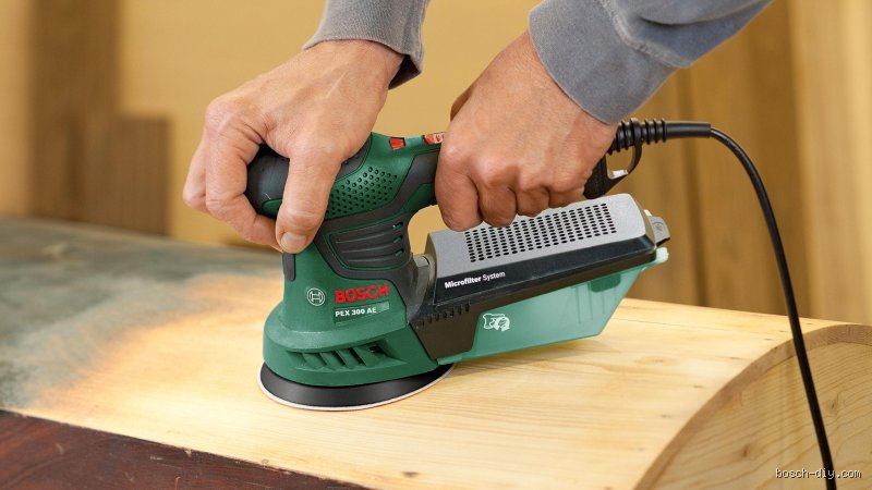 Welches Gerät ist am besten zum Abschleifen von Holz?